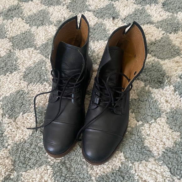 Sutro SF Central II Lace-up Leather Boots - Picture 2 of 9